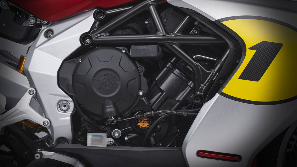 MV Agusta Superveloce AGO: el enésimo homenaje 11 mv-agusta-superveloce-ago