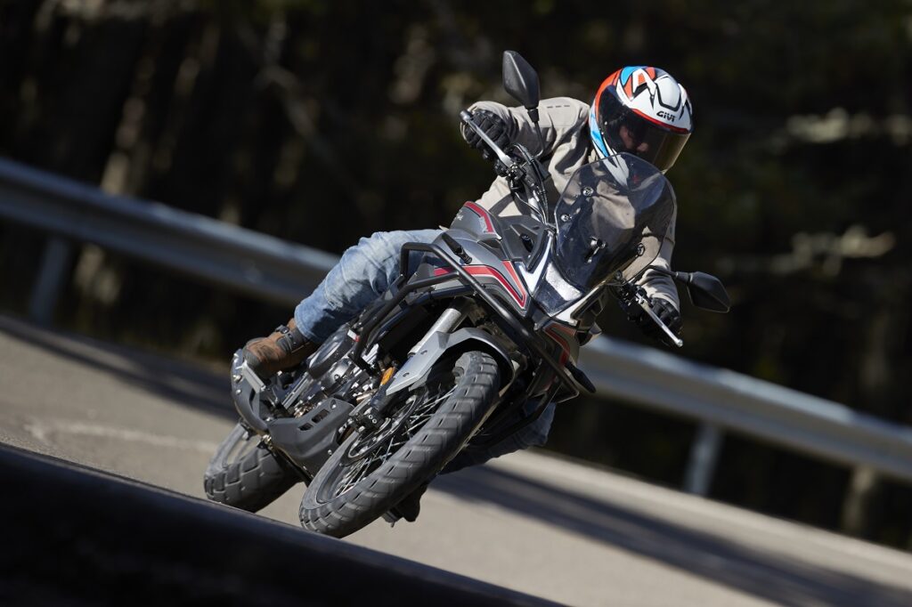 Prueba Voge 500 DSX: Qué bien te sientan tus 19 20 Voge 500 DSX 5