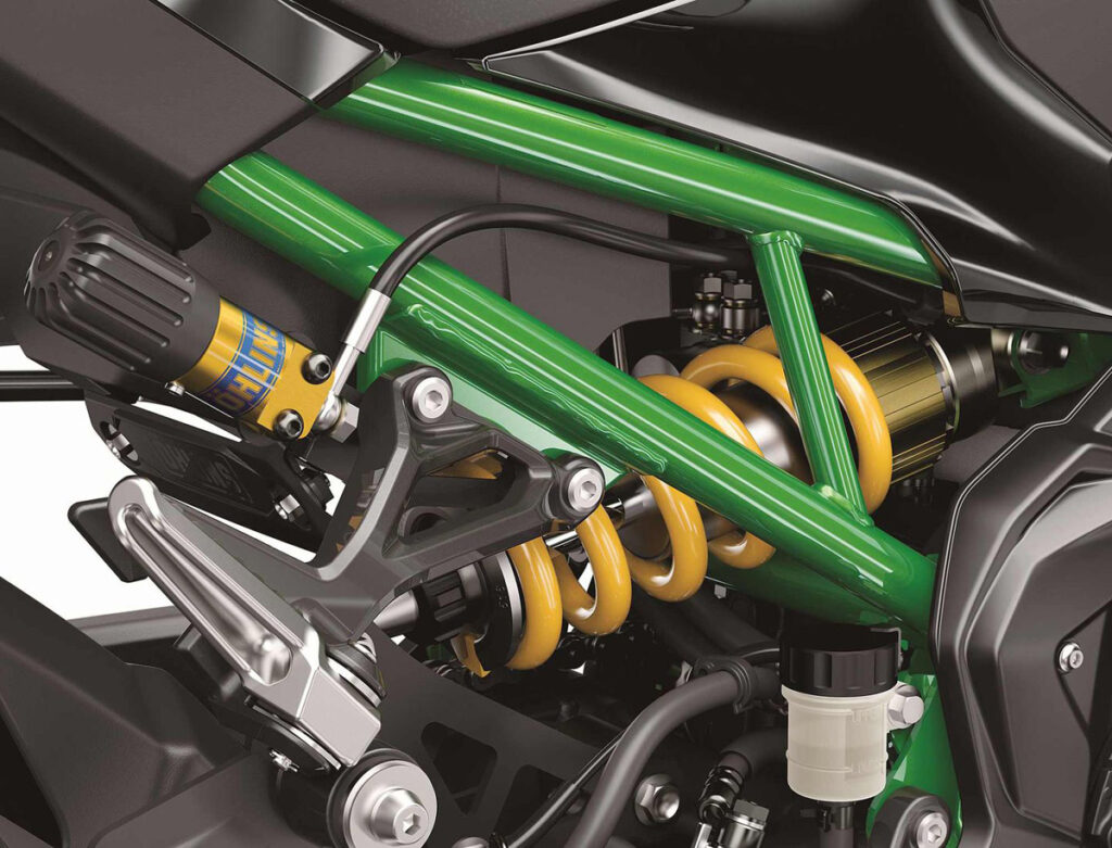 La Kawasaki Z 900 SE ya tiene precio 10 Kawasaki Z900 SE