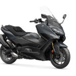 Yamaha TMAX y TECH MAX 2022