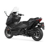 Yamaha TMAX y TECH MAX 2022