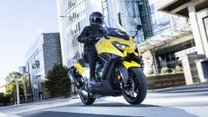 Fotos de la Yamaha TMAX 2022