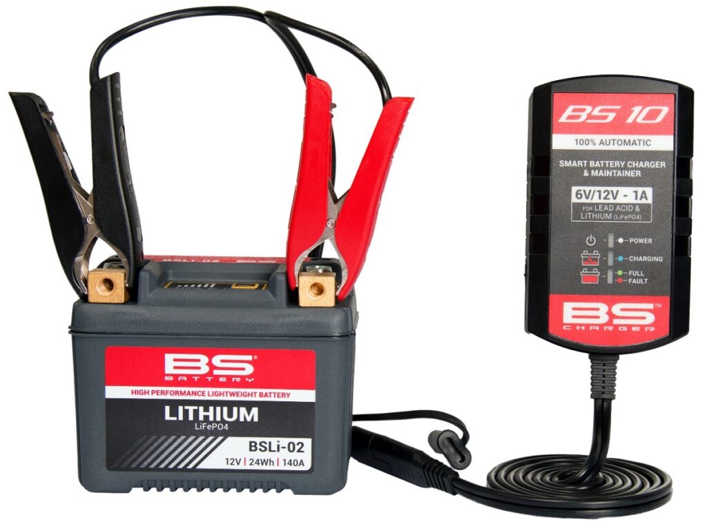 Esta es la mejor manera de mantener en forma la batería de tu moto 11 BS Battery cargador mantenedor BS10