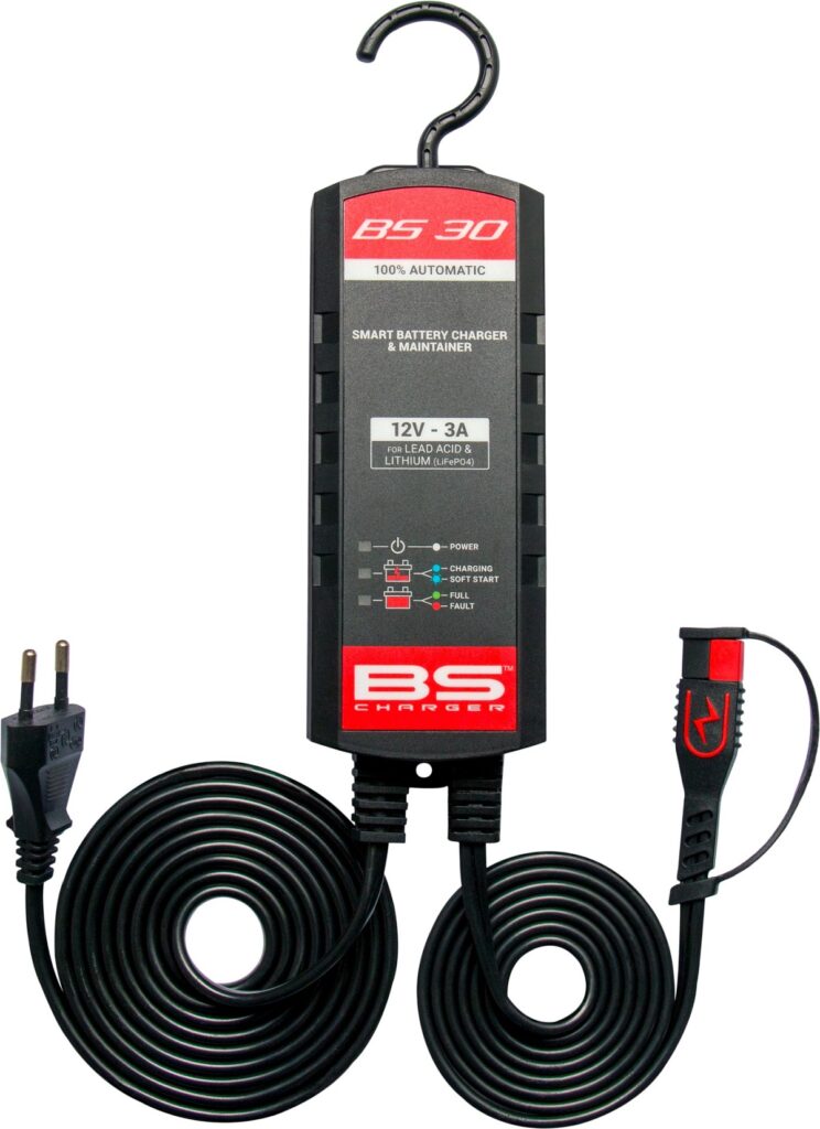 Esta es la mejor manera de mantener en forma la batería de tu moto 12 BS Battery cargador mantenedor BS30