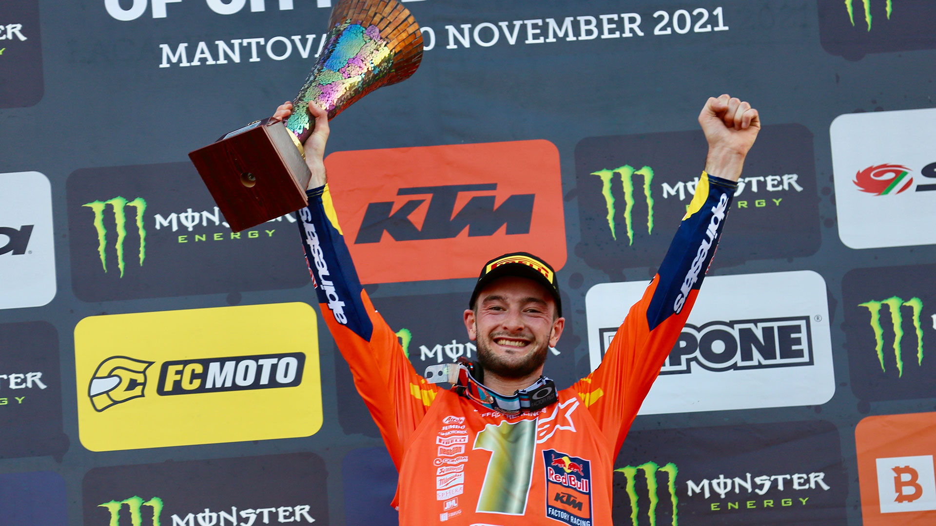 Jorge Prado termina quinto y Herlings se proclama campeón de MXGP 4 herlings-campeon-mxgp