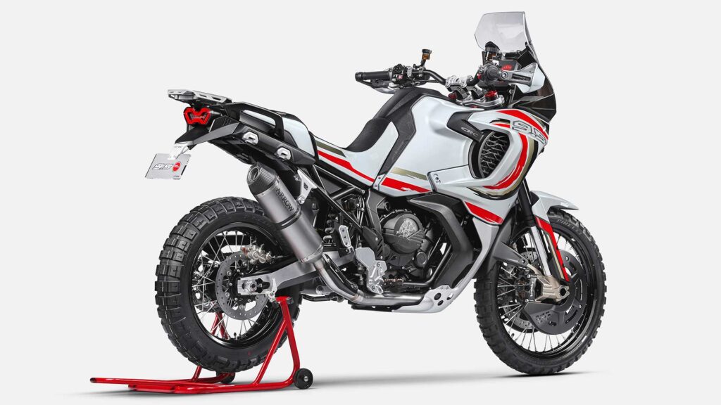 Motos trail: renace un nombre mítico con dos caras de la mano de MV Agusta 12 mv-agusta-lucky-explorer-9.5-2022