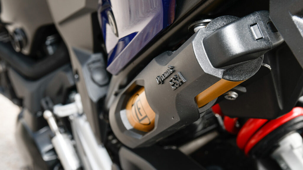 Por qué comprarse una moto nueva en invierno es una buena idea 17 Tecnología 8suspensiones neumáticas)