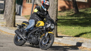 Prueba de la Yamaha XSR 125