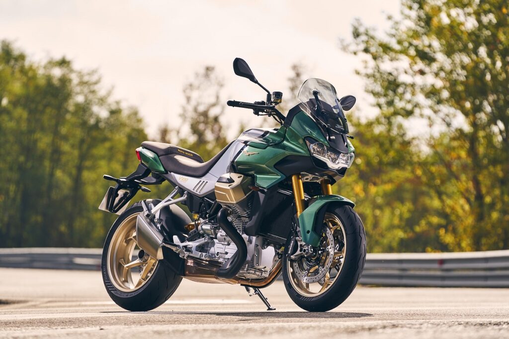 Moto Guzzi V100 Mandello S: un reencuentro con el futuro de la historia 10 Moto Guzzi V100 Mandello S