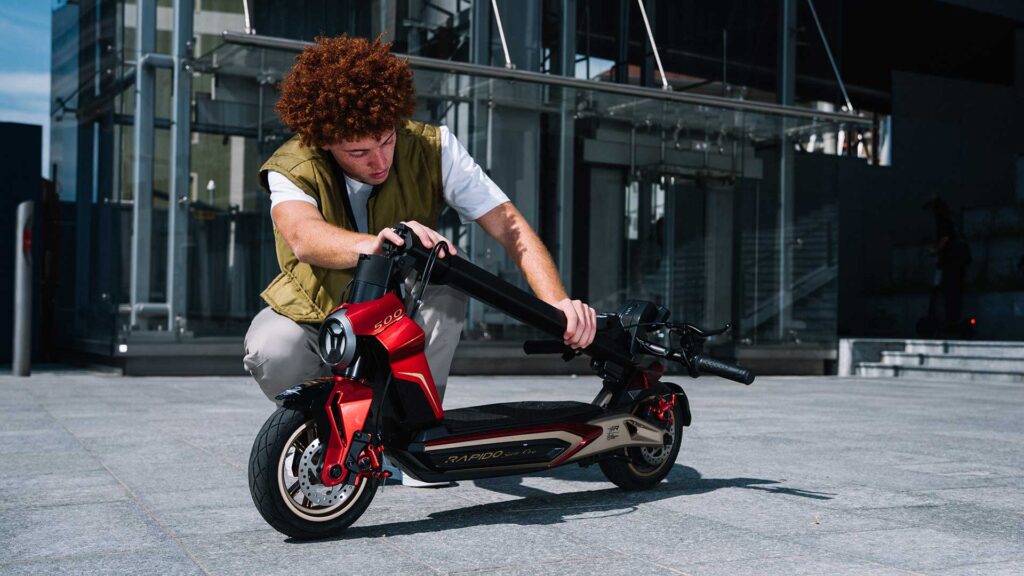 MV Agusta se atreve también con los patinetes eléctricos 7 mv-agusta-rapido-serie-oro