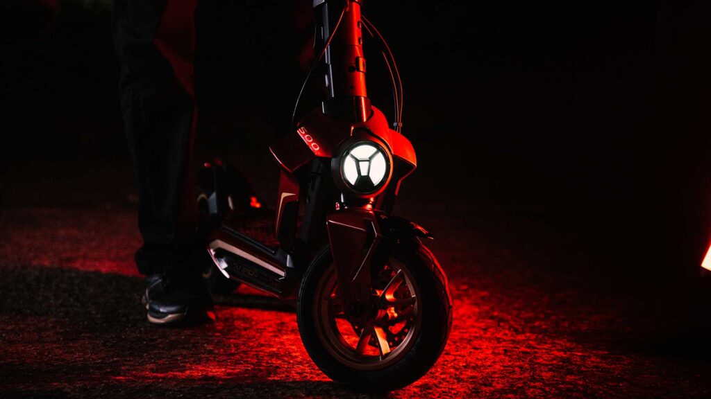 MV Agusta se atreve también con los patinetes eléctricos 6 mv-agusta-rapido-serie-oro