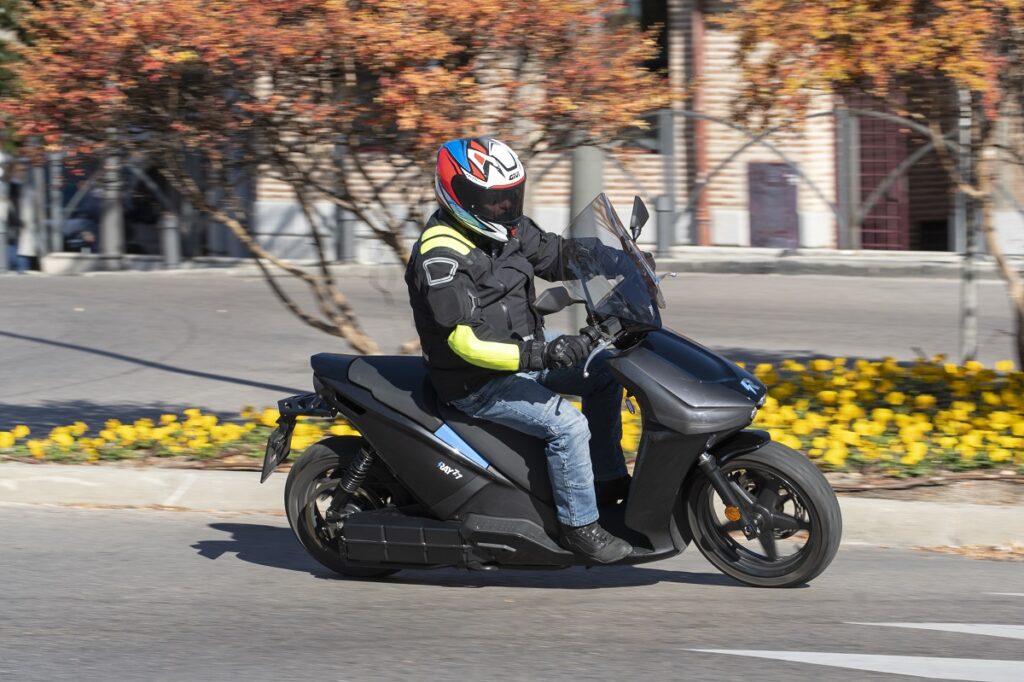 Prueba Ray 7.7: Efectivamente eléctrico 10 RAY 7 9
