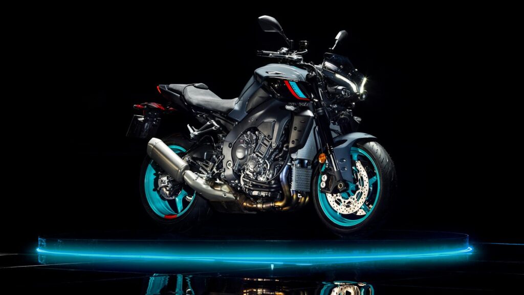 Yamaha MT-10 y MT-10 SP: más oscura que nunca 10 Yamaha MT10 EU estatica derecha