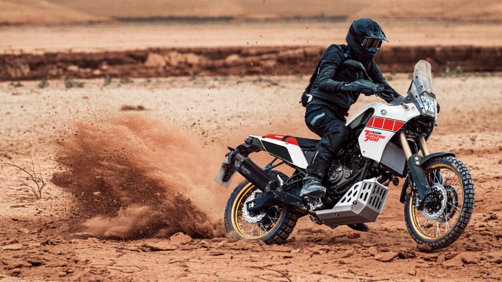 Yamaha Ténéré 700 y Rally Edition: todavía más atractiva 12 Yamaha XTZ700SP accion derecha