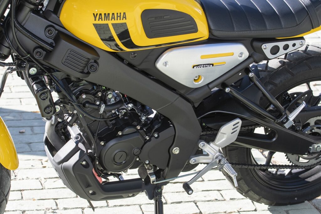 Yamaha XSR 125 6