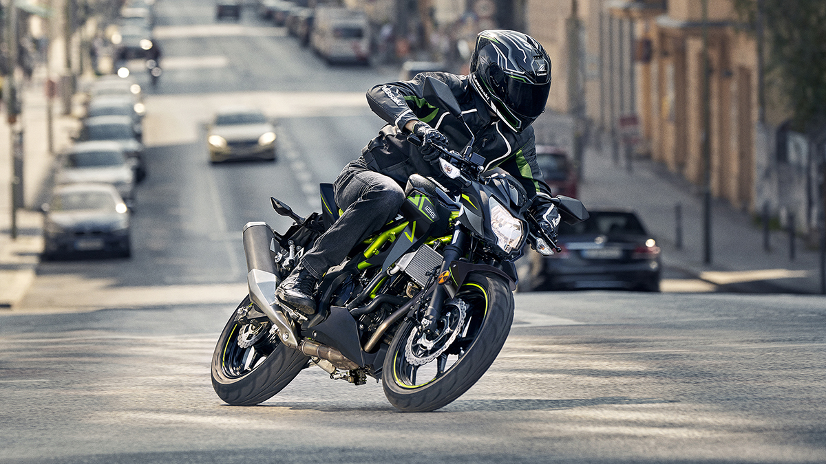 Kawasaki Z125 2022 1 Aprovecha el poder del espíritu Z con esta moto naked 125 de Kawasaki para carnet B