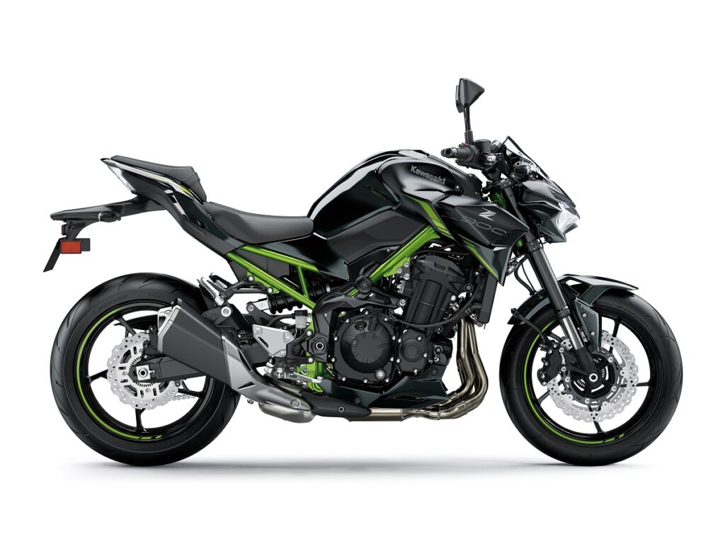 kawasaki z900 2022 lateral derecho