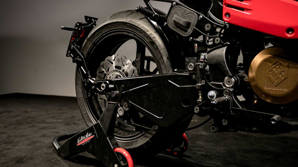 Soriano Motori Giaguaro EV: una innovadora moto eléctrica "made in Italy" 11 soriano-motori-giauguaro-ev