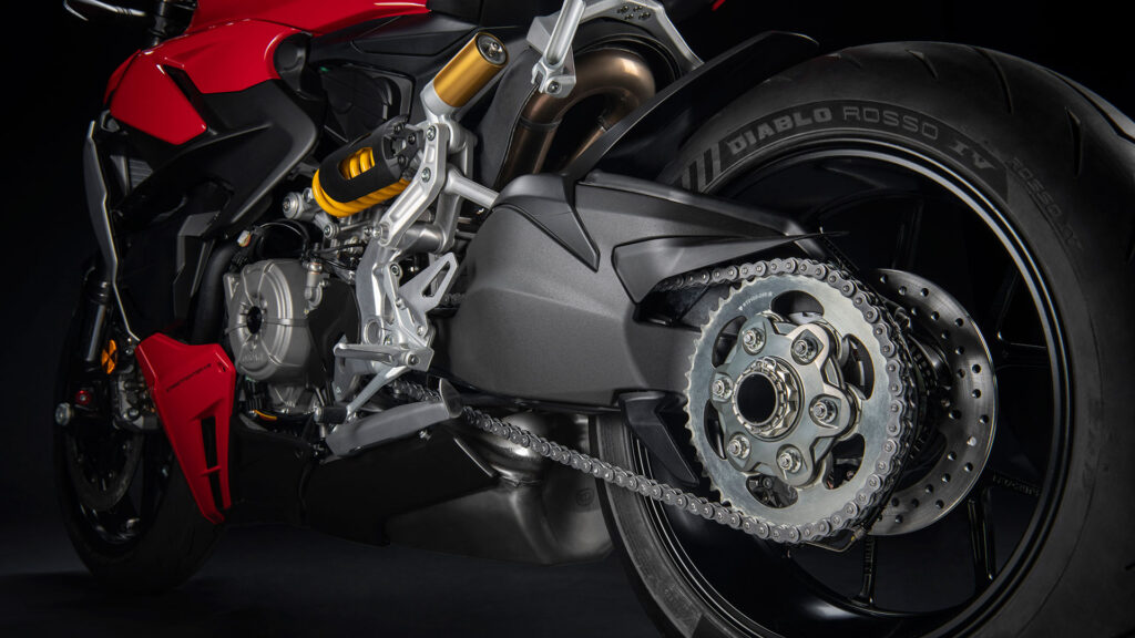 Ducati Streetfighter V2: una versión más cerebral de su extrema hypernaked 12 ducati-streetfighter-v2