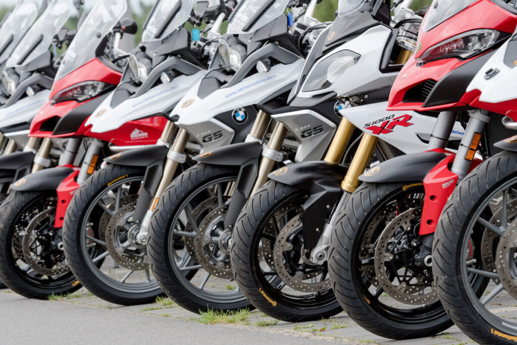 5 claves para entender los neumáticos de tu moto 8 neumaticos continental presentacion