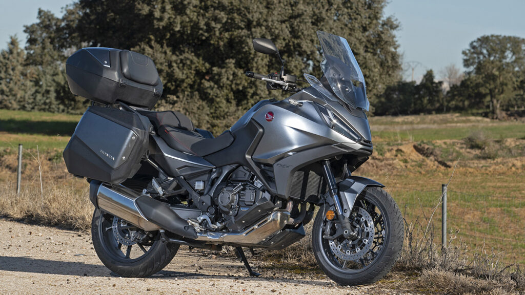 Prueba Honda NT 1100: El lado GT de las trail 20 Honda NT1100 3