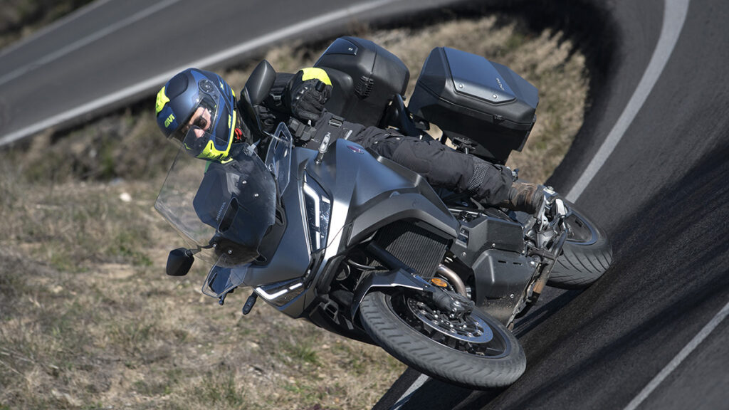 Prueba Honda NT 1100: El lado GT de las trail 16 Honda NT1100 2022