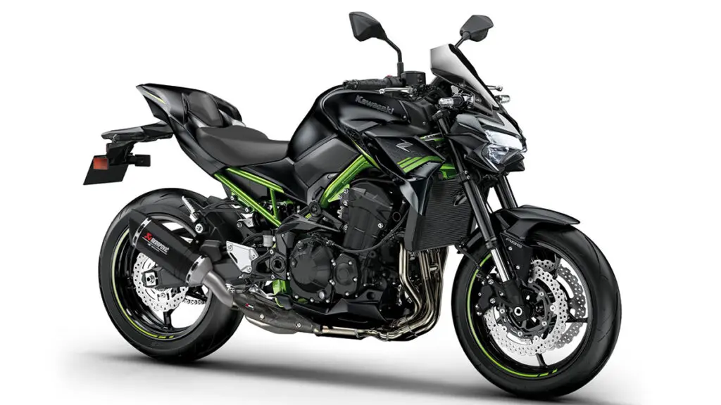 Kawasaki Z900 2021 Performance Carbono