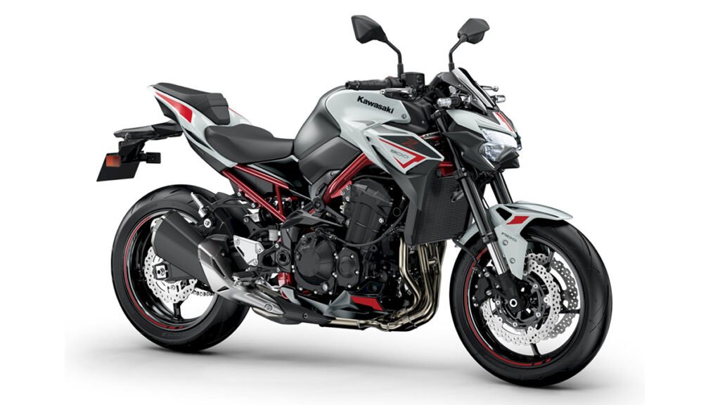 La Kawasaki Z 900 es ahora hasta 1.300 € más barata 16 Kawasaki Z900 2022