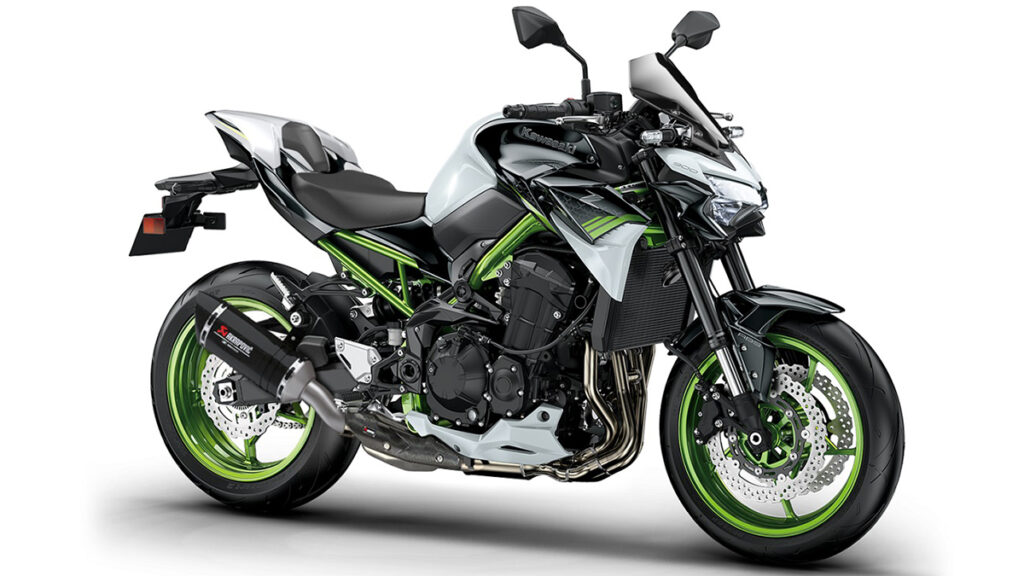 La Kawasaki Z 900 es ahora hasta 1.300 € más barata 15 Kawasaki Z900 A2 2021 Performance Carbono
