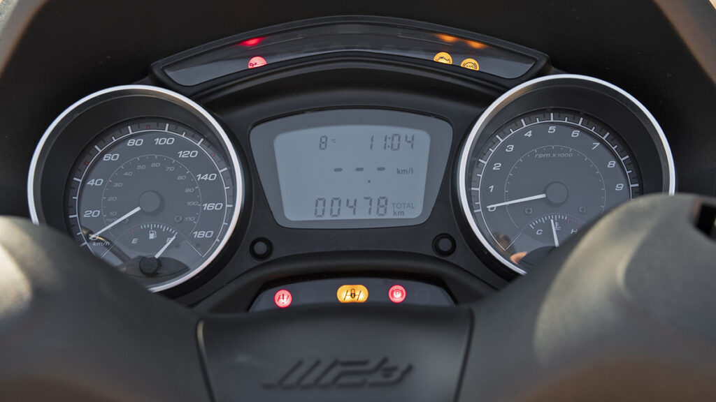 Piaggio MP3 400 2022 2 Piaggio MP3 400 2022 2