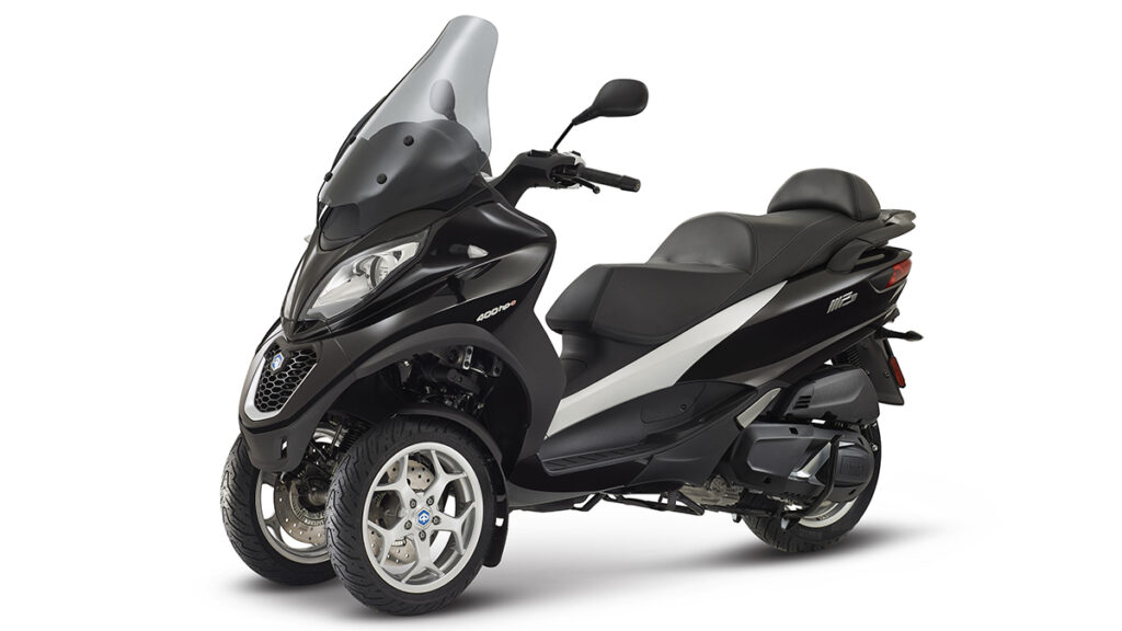 Ahorra 750 euros en la compra del Piaggio MP3 400 y llévate además el seguro gratis 11 Piaggio MP3 400