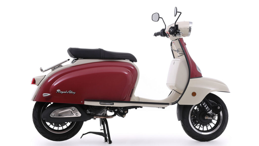 Royal Alloy actualiza sus modelos a la norma Euro5 en 2022 2 scooter-royal-alloy-euro5