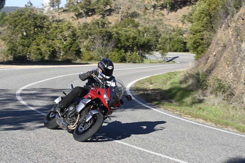 Prueba Triumph Tiger Sport 660: pequeña gran Triumph 16 Triumph Tiger Sport 660 3