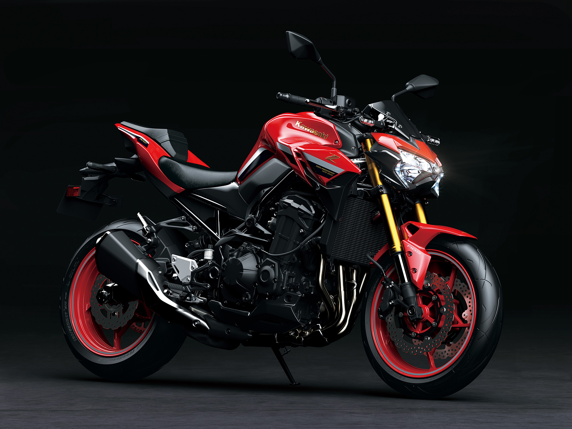 Kawasaki celebra los 50 años de la serie Z con nuevos colores 8 kawasaki-z900-z50-aniversario-2022