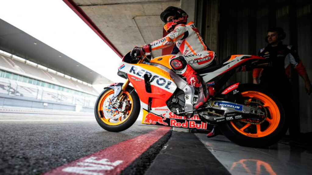 Marc Márquez vuelve a subirse a su Honda de MotoGP 11 marquez-test-portimao-2022