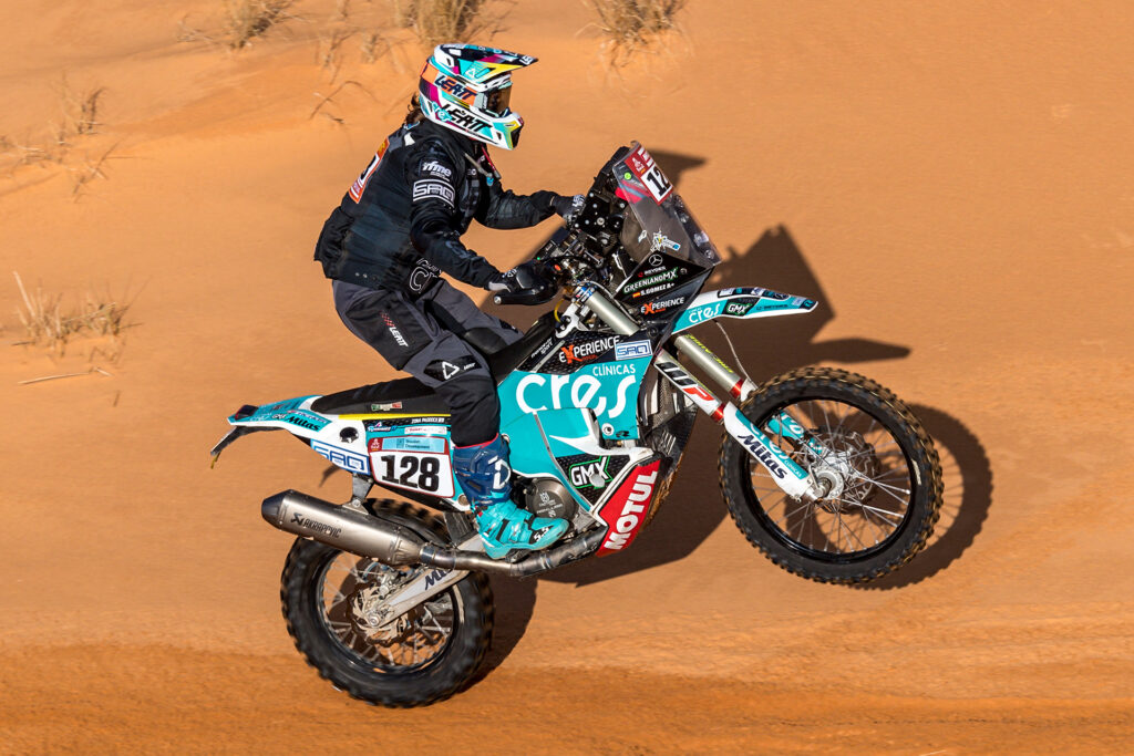 Sandra Gómez repite como primera mujer en la segunda especial más larga del Dakar 10 sandra-gomez-dakar-2022