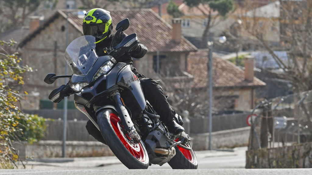 Ducati Multistrada V2 4