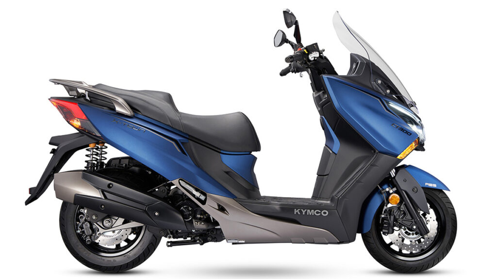 Zontes D350: estos son sus precios y los scooter rivales 16 KYMCO X-Town CT 300
