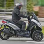 Prueba Piaggio MP3 300