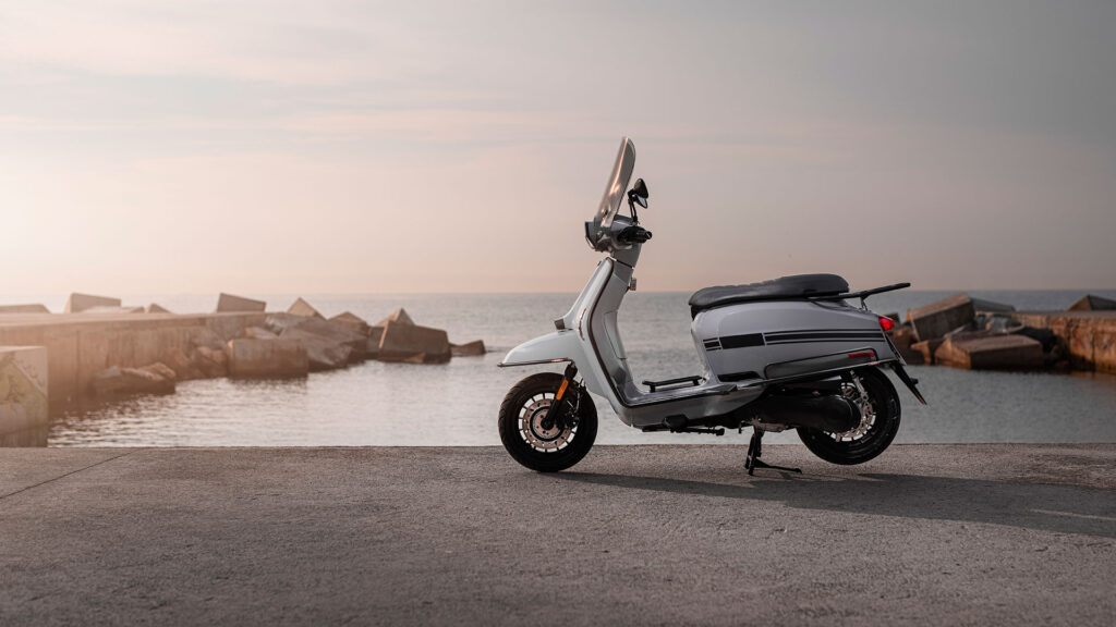 Lambretta V125 Special: disfruta de un clásico con el carnet de coche 9 V125 Special Lambretta C