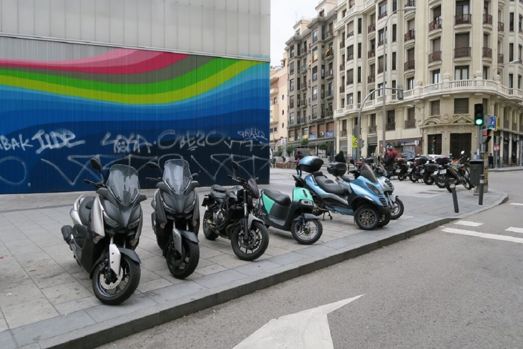 aparcamiento moto madrid