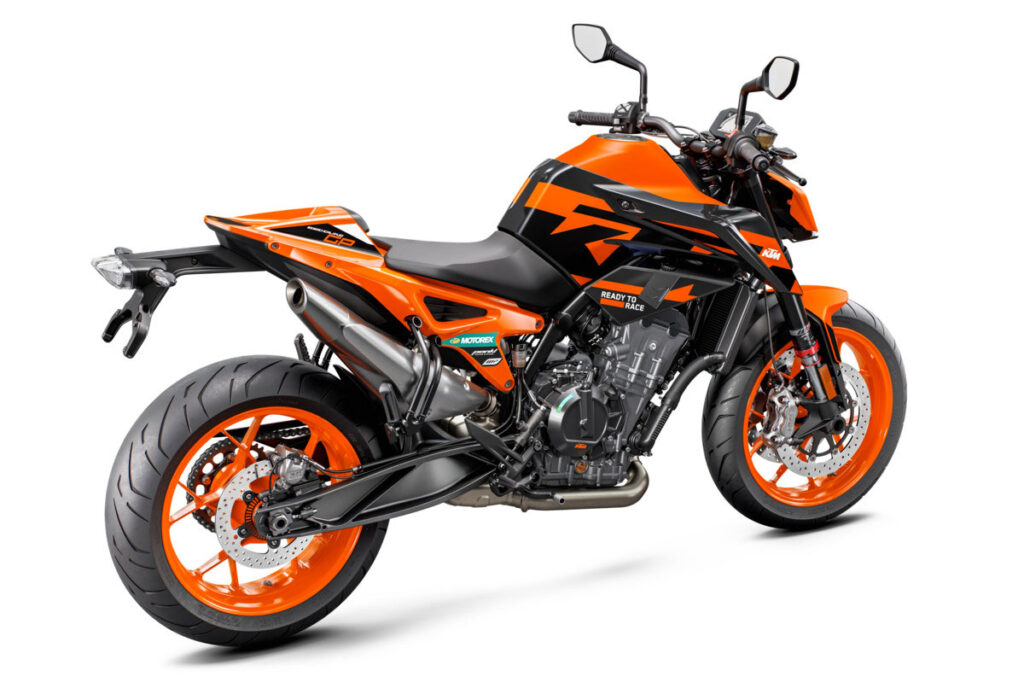 KTM 890 Duke GP: con la vista puesta en MotoGP 9 ktm 890 duke gp 4