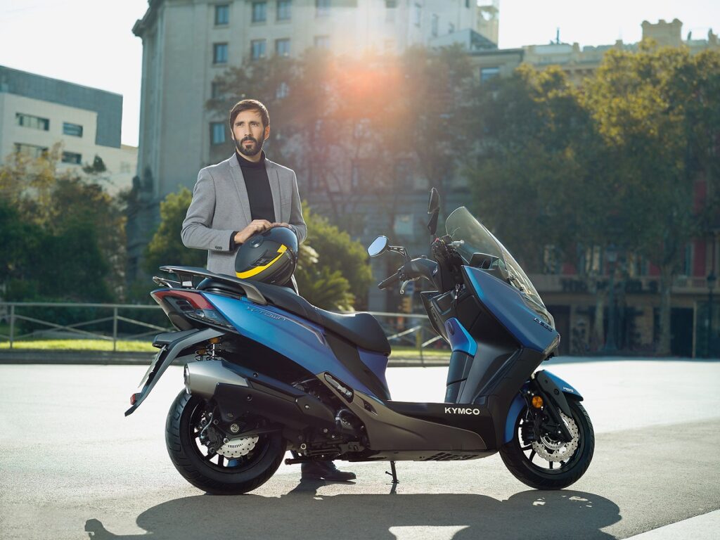 kymco x town ct 300 estatica 1