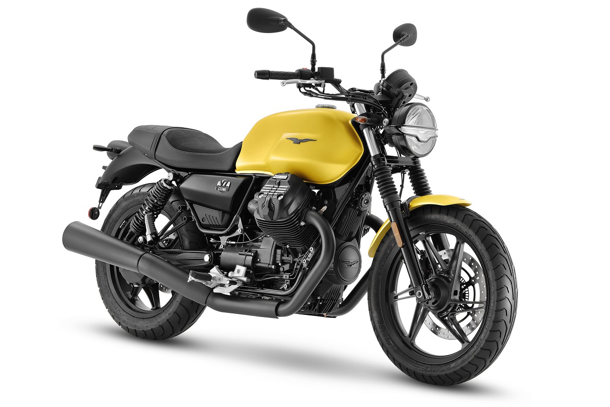 Ya disponibles en los concesionarios Moto Guzzi las primeras novedades 2022 6 moto guzzi V7 Stone amarillo