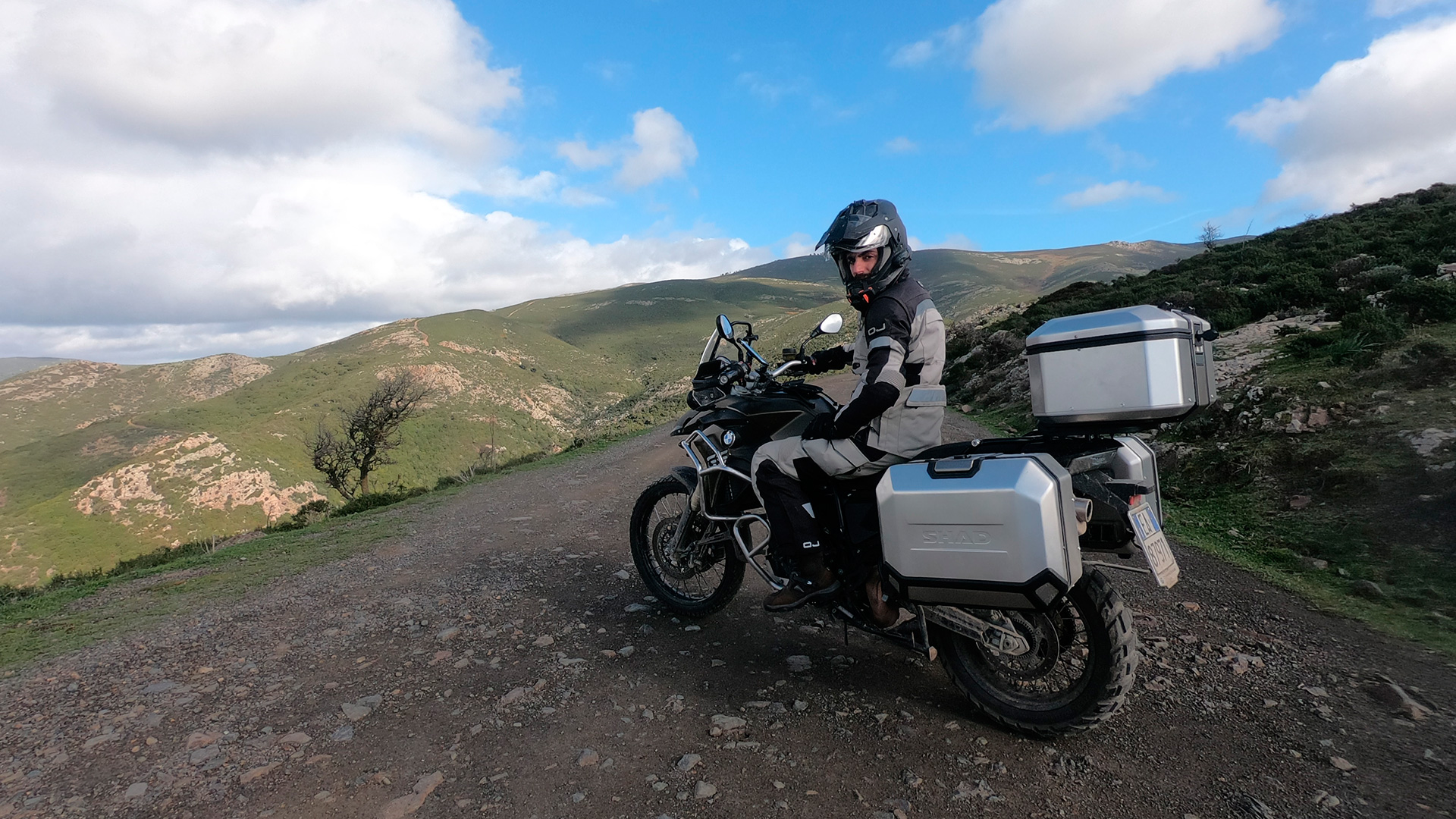 SHAD deja lista tu BMW para la próxima aventura 7 shad-terra-bmw-gs