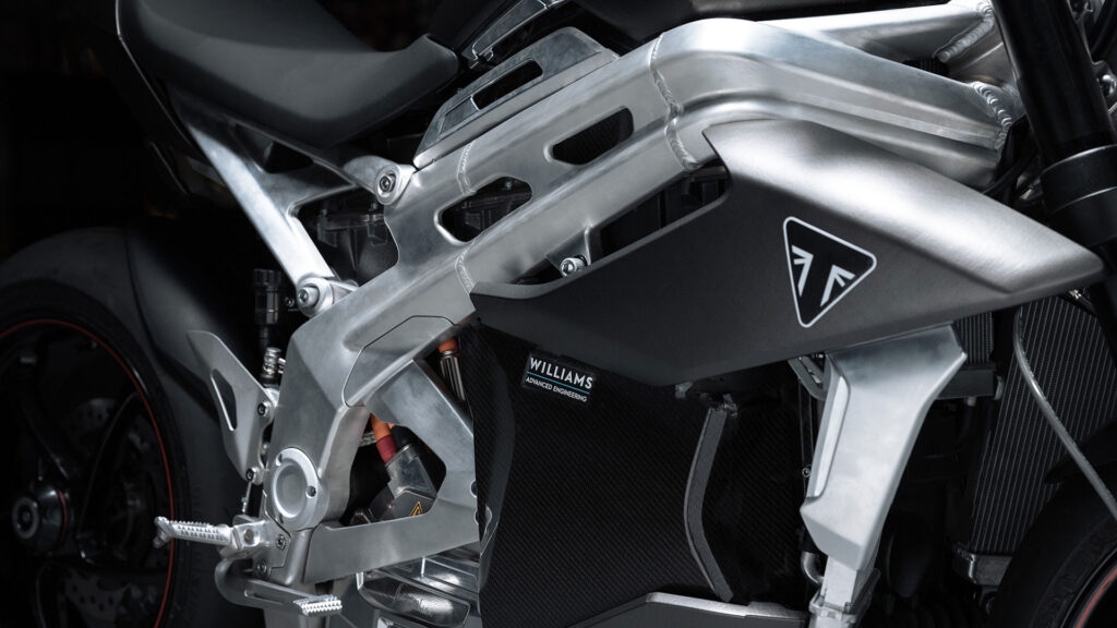 Triumph TE-1: de concepto de moto elécrica a prototipo de pruebas 11 triumph te 1 6