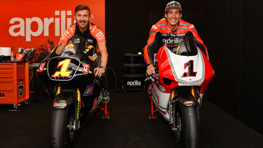 Calentar la moto antes de salir: ¿sí o no? 2 04 Biaggi Espargaro 250 2T