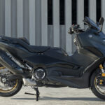 Yamaha TMAX 2022