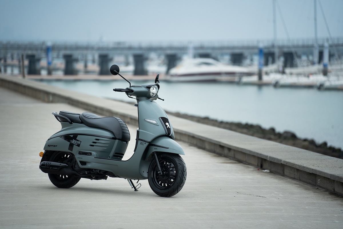 Peugeot Django Shadow: estilo urbano y aventurero