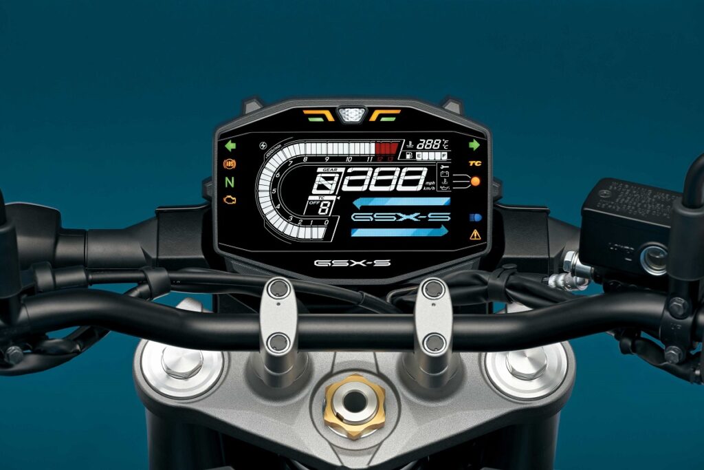 GSX S950 instrumentacion LCD